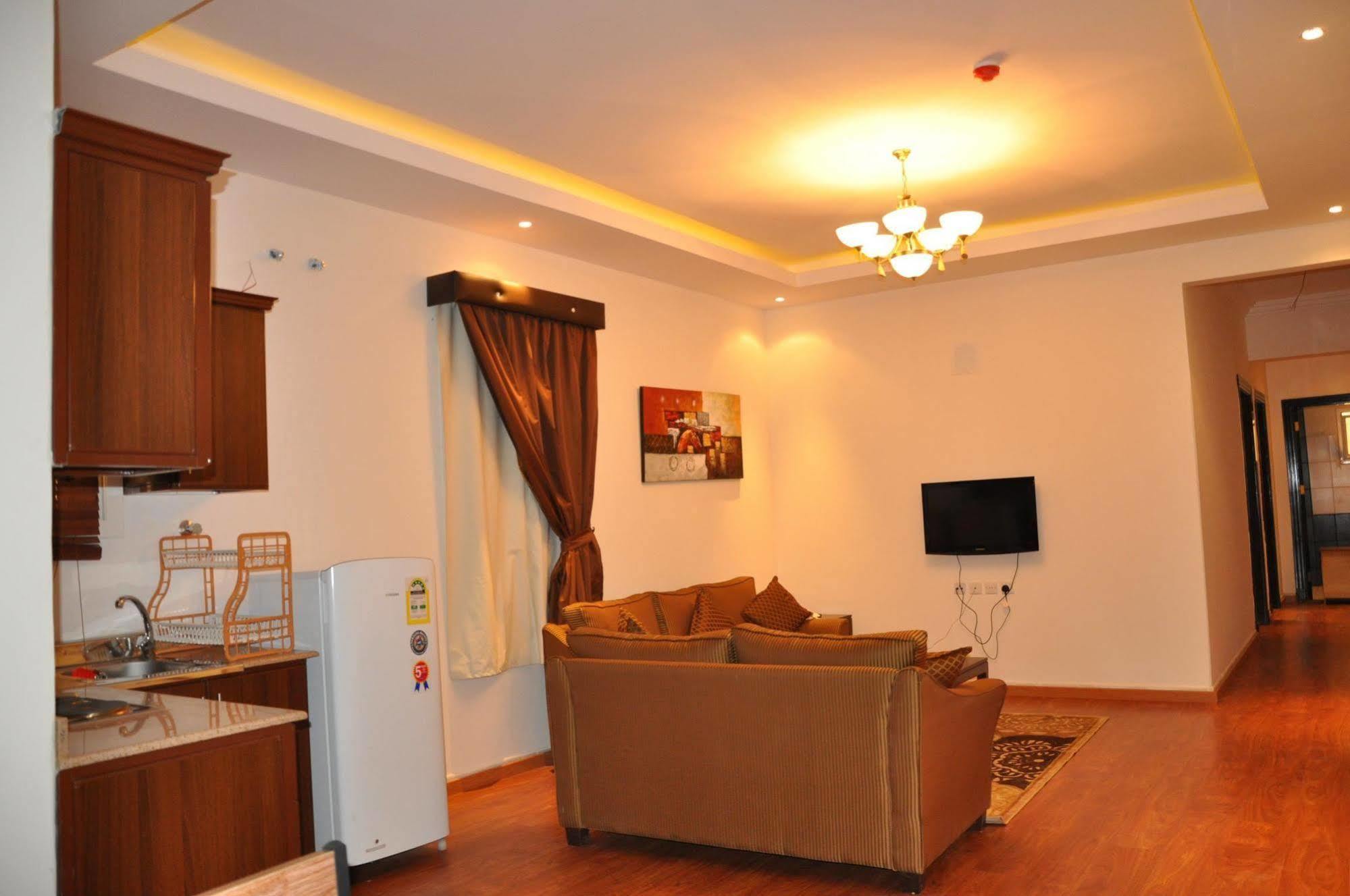 Towlan Hotel Suites 1 Rijád Exteriér fotografie